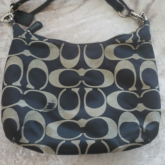 Purse - Picture 4 of 4